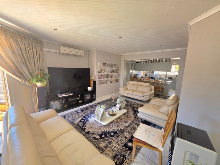 4 Bedroom Property for Sale in Panorama Free State